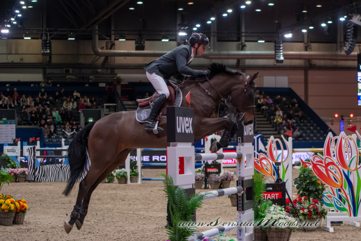 GK_20260116_1920-1_1800_wsgn